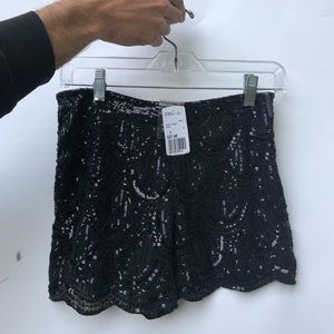 Women’s sequins shorts